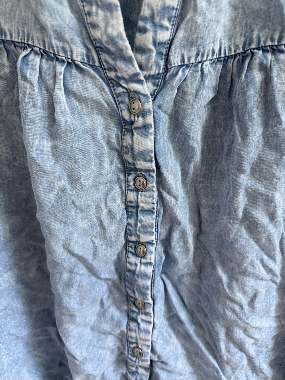 Jane and Delancey Light Blue Washed Denim Short Sleeve Button Front Blouse - Picture 2 of 4